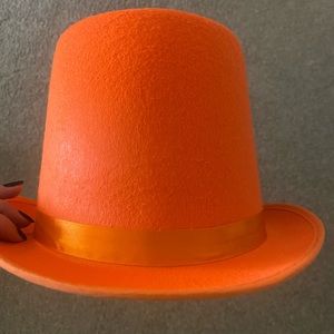 Orange costume hat (dumb and dumber)